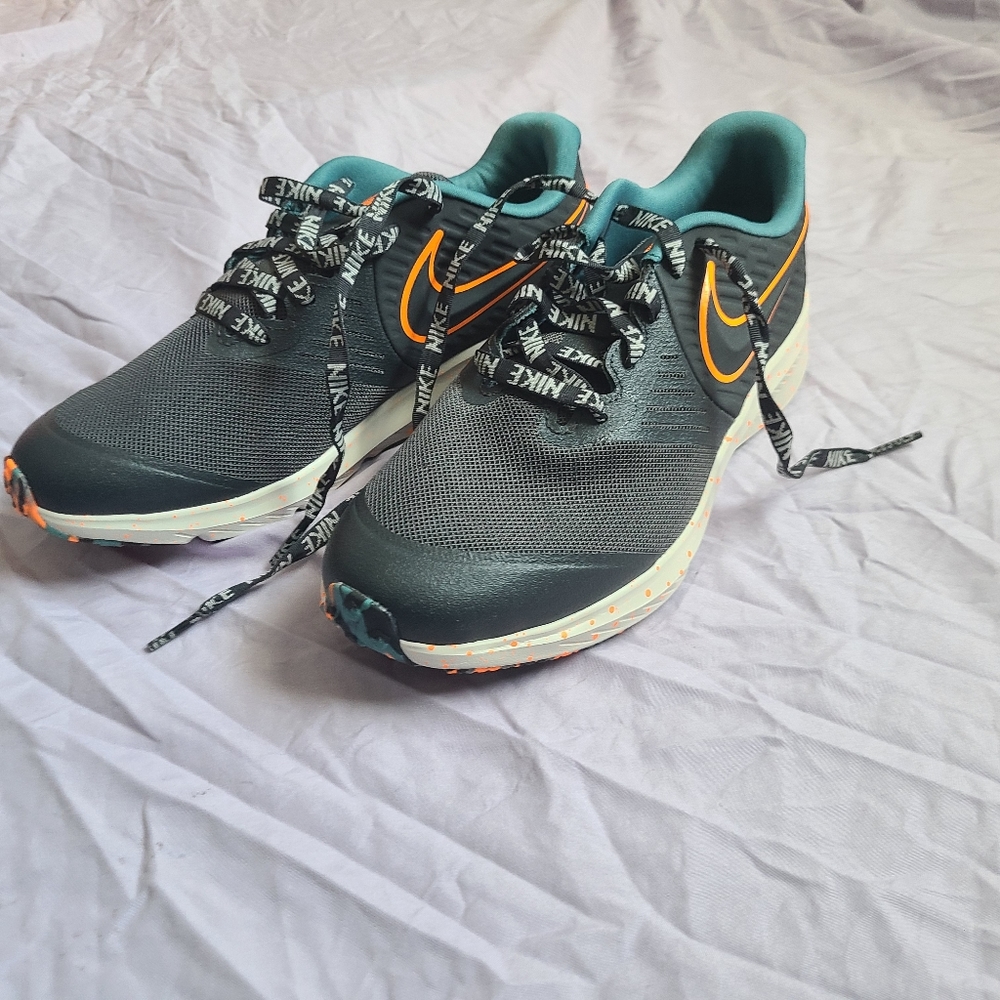 Nike shoes